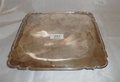 Lot 257 - A silver salver, 18oz