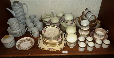 Lot 289 - A 1960's coffee set and a quantity of tea and coffee wares on a shelf