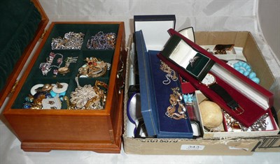 Lot 343 - Quantity of costume jewellery in two boxes