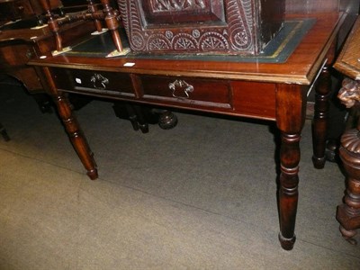 Lot 425 - Writing desk