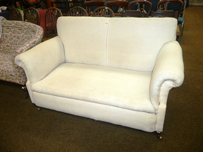 Lot 462 - A Victorian two seater sofa