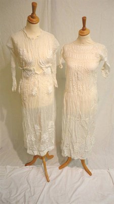 Lot 1122 - Assorted Late 19th Century/Early 20th Century White Cotton Ladies Undergarments including an...