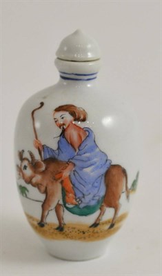 Lot 63 - A Chinese Porcelain Snuff Bottle, Republic period, of ovoid form, painted in famille rose...