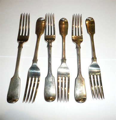 Lot 66 - A quantity of silver table forks approx 9 oz