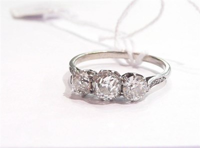 Lot 80 - A diamond three stone ring