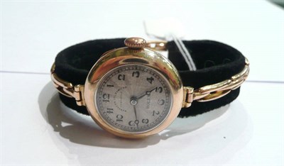 Lot 85 - A lady's 9ct gold wristwatch signed 'Rolex'