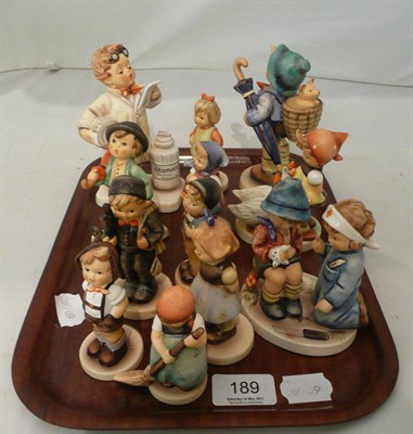 Lot 189 - Twelve assorted Hummel figural groups