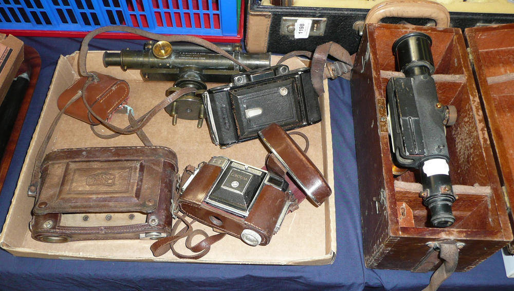 Lot 1201 - Two Zeiss Cameras - Super Ikonta 530/2, in leather case, with light meter & Contessa No.B62512,...