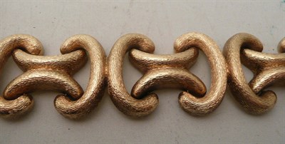 Lot 62 - A 9ct gold fancy link hollow bracelet