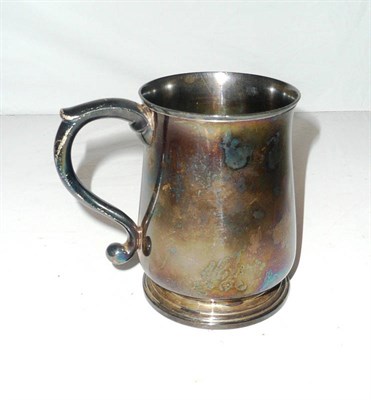 Lot 52 - Silver mug
