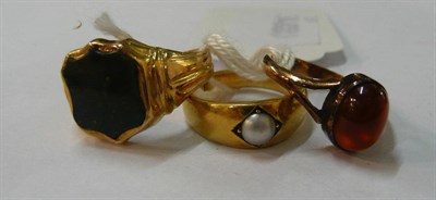Lot 87 - A 15ct gold blood stone signet ring, a cornelian ring and a pearl set ring