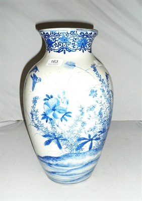 Lot 163 - Early 20th century Chinese blue and white vase