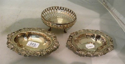 Lot 223 - A pair of pierced silver dishes and a pierced silver bon bon dish