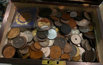 Lot 232 - A quantity of assorted coins in an inlaid box