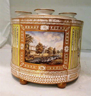 Lot 296 - English porcelain Brough pot and cover