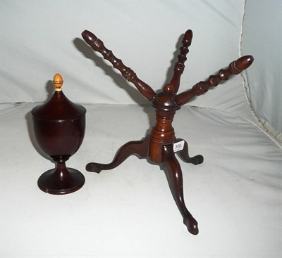 Lot 309 - A late 18th century treen 'cat' and a treen cup and cover with acorn finial