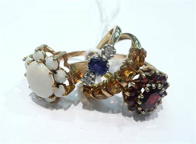 Lot 358 - Four gold rings