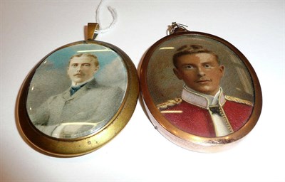 Lot 393 - Two portrait miniatures of gentlemen
