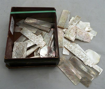 Lot 420 - Box of Japanese gaming counters