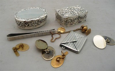 Lot 529 - Two silver pill boxes, envelope stamp case, silver cufflinks etc