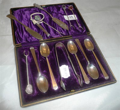 Lot 535 - A silver cigar cutter, assorted silver and plate flatware etc