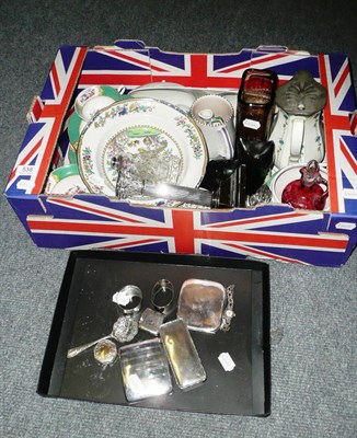 Lot 538 - Quantity of small silver and quantity of china, Whitefriars glass vase etc