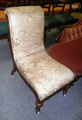 Lot 713 - Victorian nursing chair