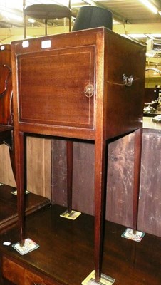 Lot 775 - A mahogany bedside pot cupboard