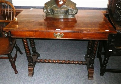 Lot 814 - A Dutch 18th century walnut side table 106.5cm x 65.5cm x 76.5cm