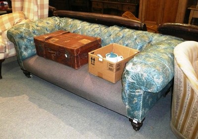 Lot 841 - A Victorian button-back Chesterfield