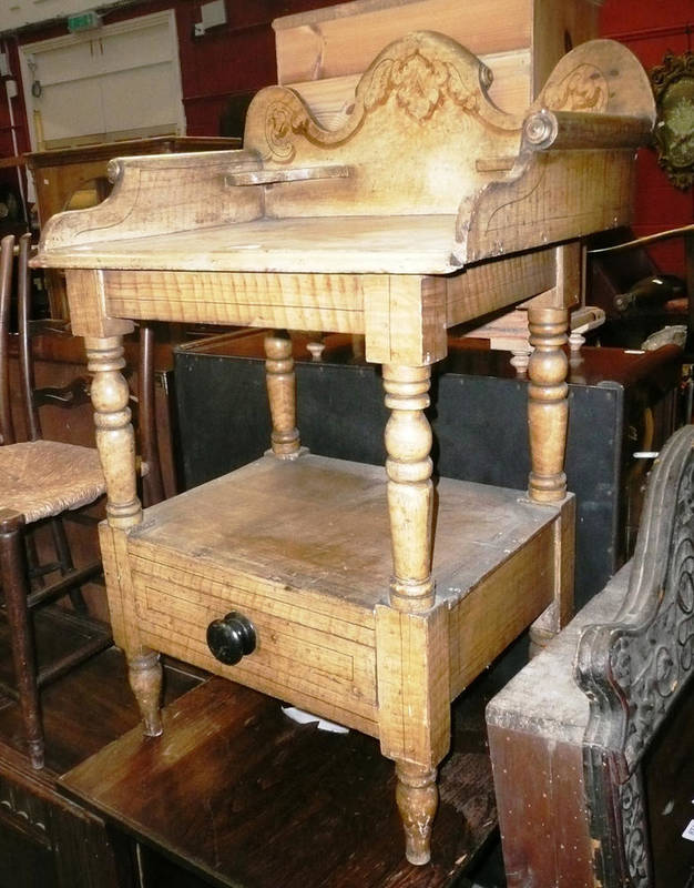 Lot 873 - A Continental painted pine washstand