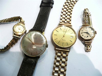 Lot 41 - A gentleman's watch with 9ct gold strap and three other watches