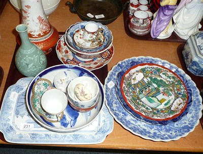 Lot 231 - A quantity of Japanese ceramics