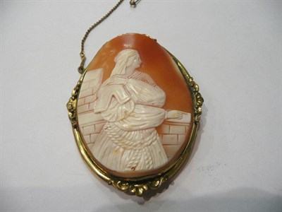 Lot 89 - A cameo brooch (a.f.)