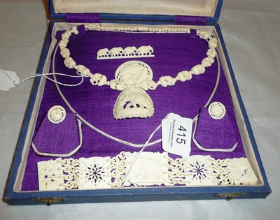 Lot 415 - Ivory suite of jewellery