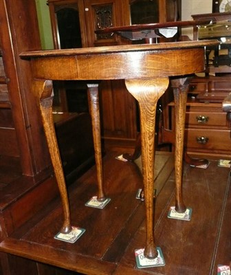 Lot 547 - Oak occasional table, circular wall mirror and another (3)