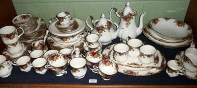 Lot 117 - Quantity of Royal Albert 'Country Roses' tableware