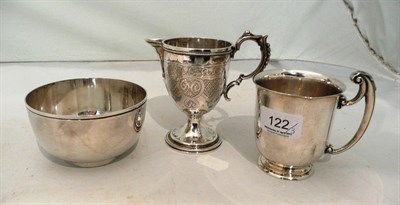 Lot 122 - A silver christening mug, another and a silver bowl 16oz