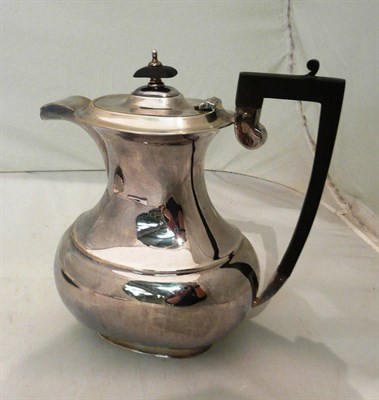 Lot 182 - A silver hot water jug, 23oz