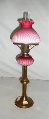 Lot 191 - Small oil lamp