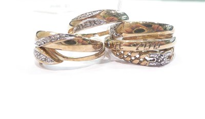 Lot 242 - Six assorted rings