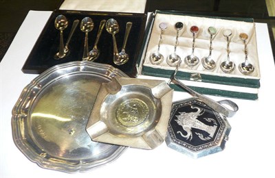 Lot 355 - Small quantity of silver and white metal