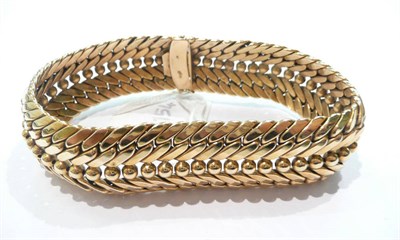 Lot 363 - Gold flexible bracelet