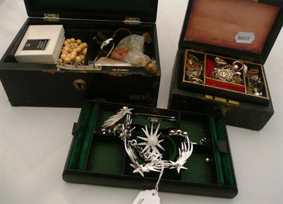 Lot 430 - Two jewellery boxes and contents including silver jewellery, costume jewellery, paste jewellery etc