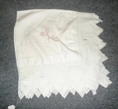 Lot 445 - Crocheted tea cloth embroidered '4 o'clock tea'