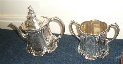 Lot 448 - Silver teapot and a two handled sugar basin by the Barnards, London 1850, 40oz