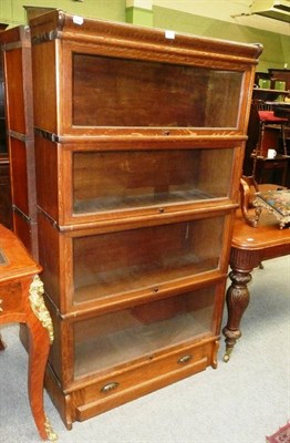 Lot 612 - Globe Wernicke sectional bookcase