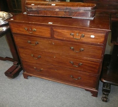 Lot 658 - Georgian mahogany four height chest