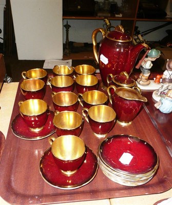 Lot 16 - A Carltonware Rouge Royale coffee service comprising twelve cups and saucers, coffee pot and cover