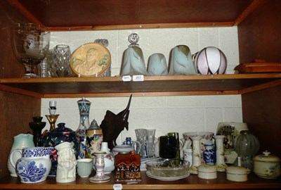 Lot 263 - Two shelves of decorative ceramics, glass and ornamental items